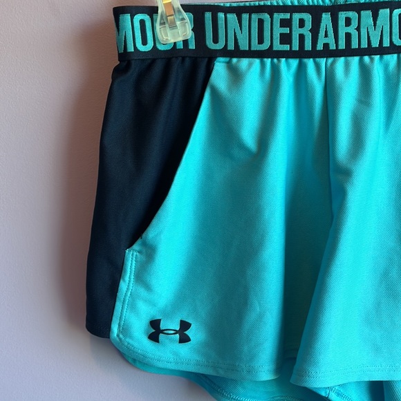 Blue Under Armor Athletic Shorts (with Pockets!) - Picture 3 of 3